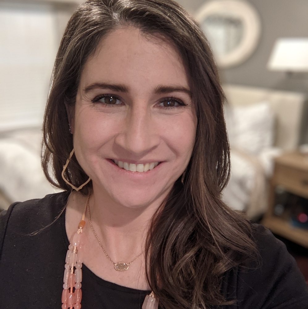 Meet your Posher, Tiffany